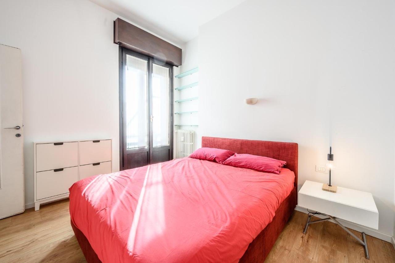 The Lantern Flat - Darsena Area Apartment มิลาน ภายนอก รูปภาพ