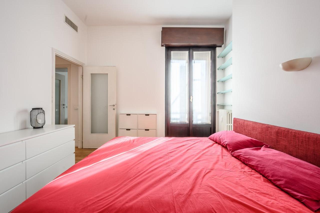 The Lantern Flat - Darsena Area Apartment มิลาน ภายนอก รูปภาพ