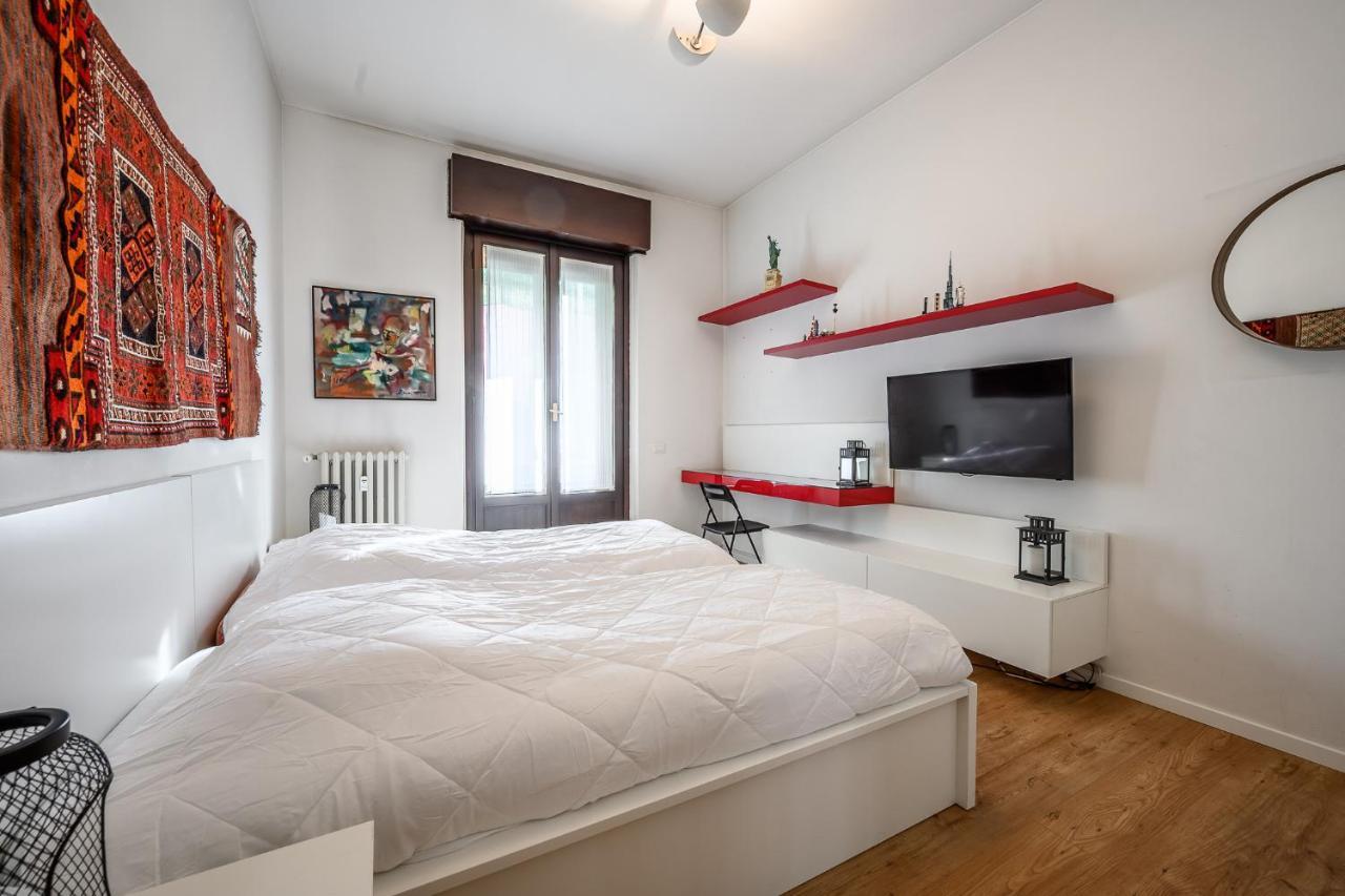 The Lantern Flat - Darsena Area Apartment มิลาน ภายนอก รูปภาพ