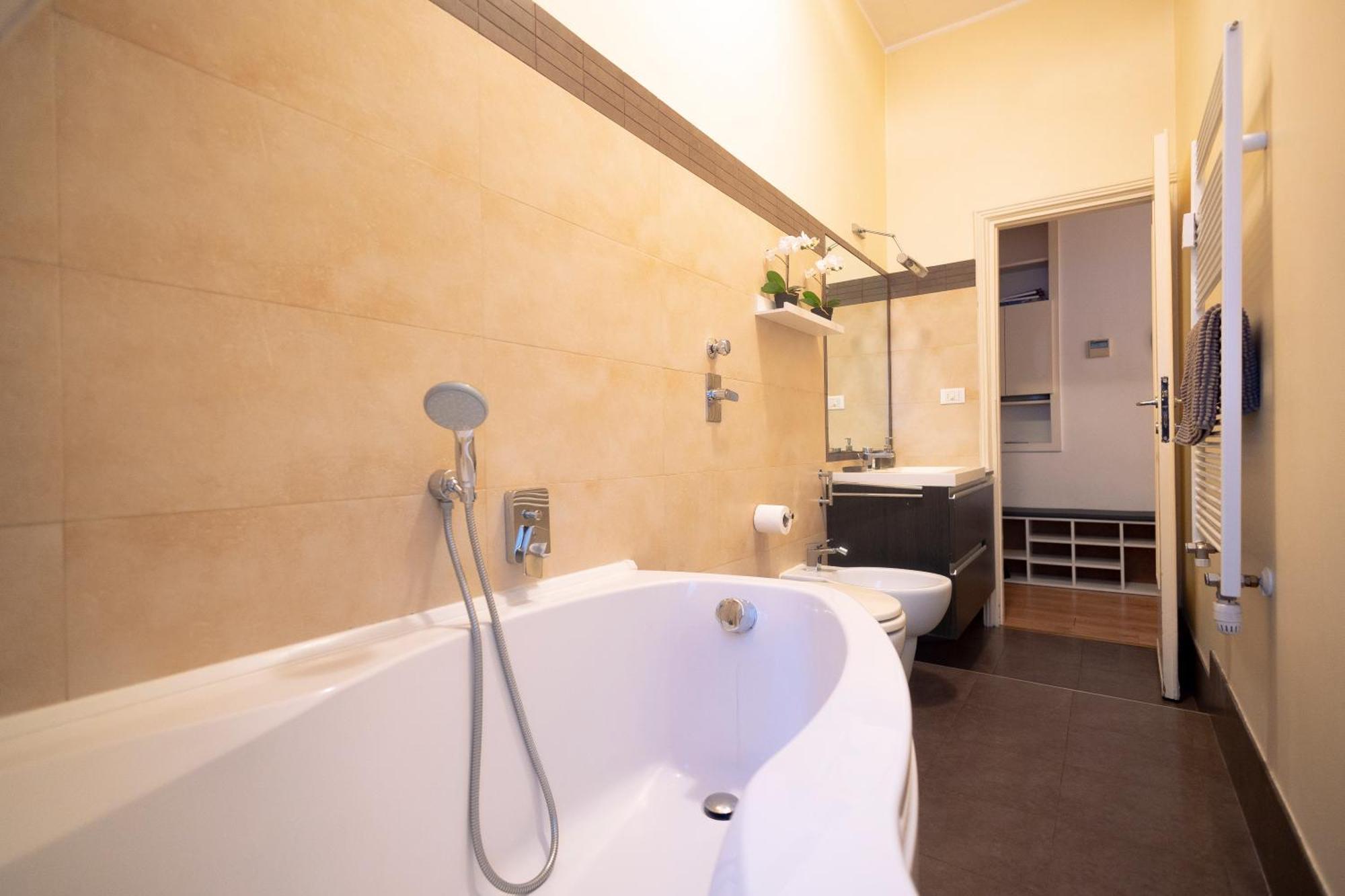 The Lantern Flat - Darsena Area Apartment มิลาน ภายนอก รูปภาพ